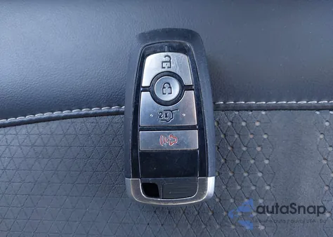 2023 Ford Mustang Mach-E Gt z USA, uszkodzony, nr VIN 3FMTK4SXXPMA19666